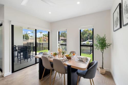 Modern Brand New House near Mall Park with 2Parking in Capalaba