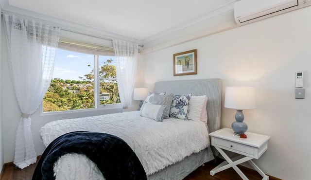 MOS17 - 1 bedroom w views-Mosman in Sydney
