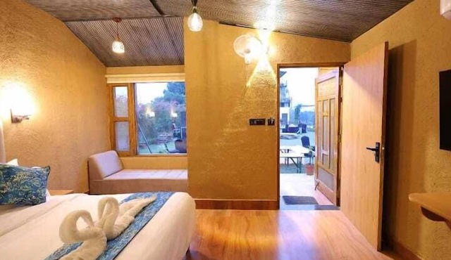 Nayana Corbett Resort