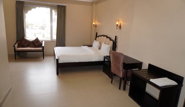 Neendar Heritage Resort