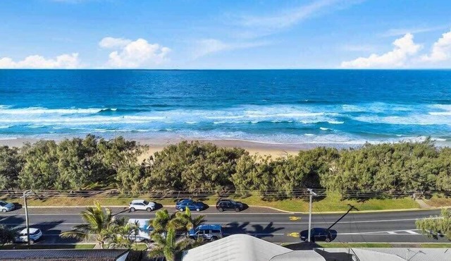 New Listing Absolute Beachfront Living in Buddina in Buddina