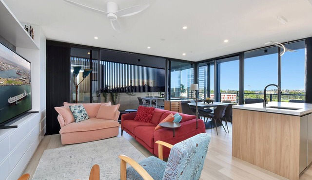 Newcastle Views at One Apartments in Newcastle West