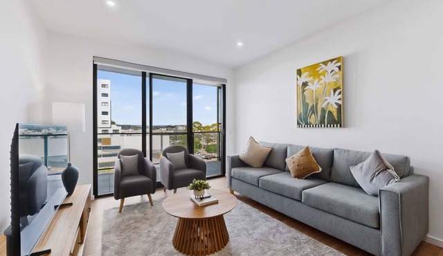 Newly Built 3 Bed Apartment with Onsite Parking in Cannington