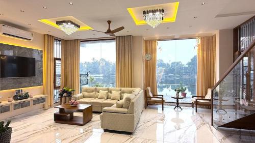 Nihara - Ultra Luxury Waterfront stay in Kochi!