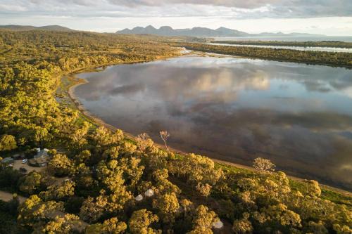 Numie Glamping Waterfront Freycinet Escape in Coles Bay