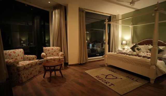 Oakhill Resort