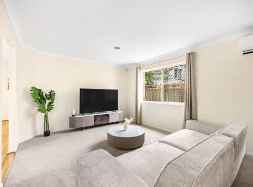 Ocean View From Balcony 5BR Home with Pool at Redcliffe in Clontarf