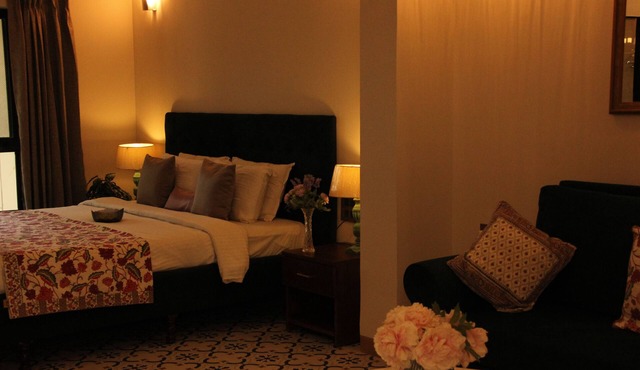 Ocean White Sands Resort & Spa in Varca