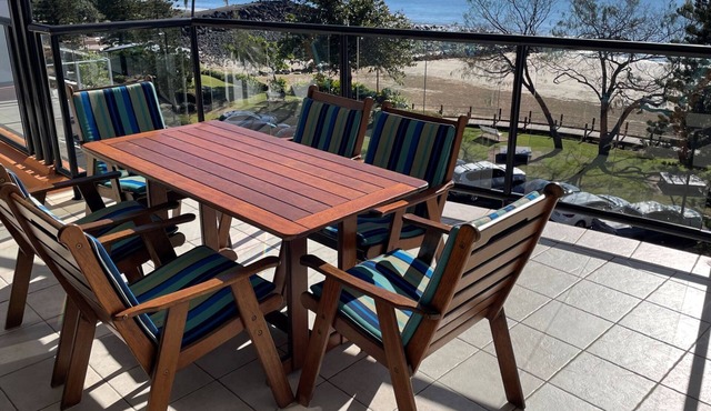 Oceanfront Getaway: Your Perfect Beach side Retreat in Bargara