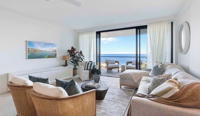 Oceanfront Terrace 2 in Tamarama