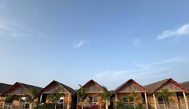 Oshos Organic Resort Hampi