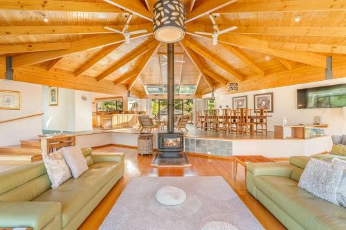 Osprey Lodge in Eaglehawk Neck