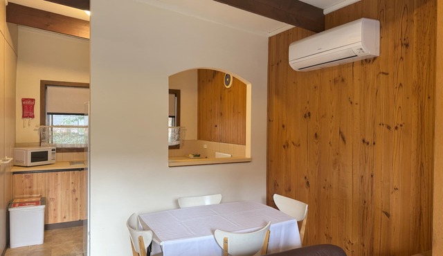 Ovensview On Riverside in Bright