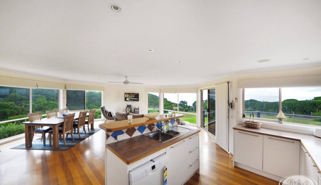 Panoramic View - the name says it all! in Cape Bridgewater