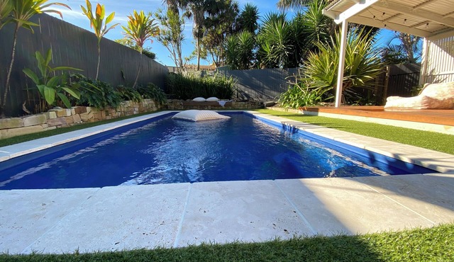 Pet Friendly Coastal Cottage 5 minutes from the beach in Cudgen