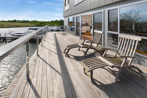 Pier 37 in Paynesville