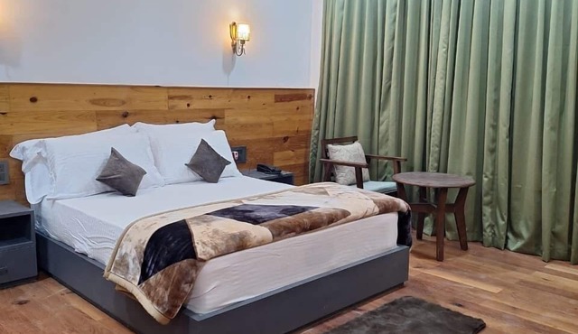 Pines Dirang Homestay in West Kameng