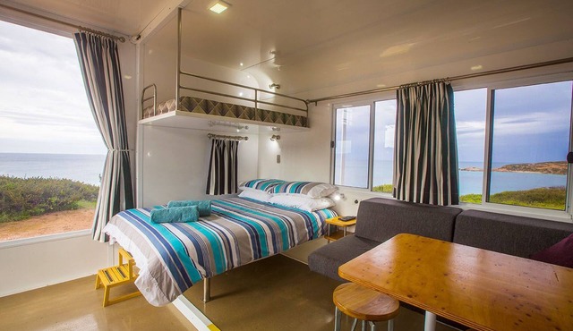 Poolside Ocean View Pod in Marion Bay