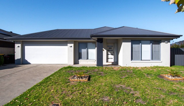 Popular Prestige Villa Shepparton North in Shepparton North