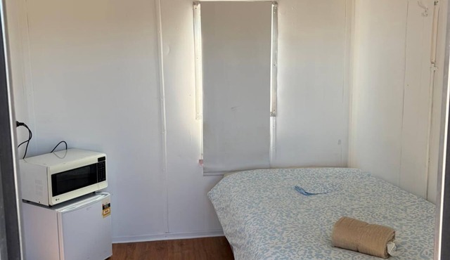 Private Rooms at Yuleba Roadhouse – Fully Furnished with AC & Kitchen Essentials in Yuleba