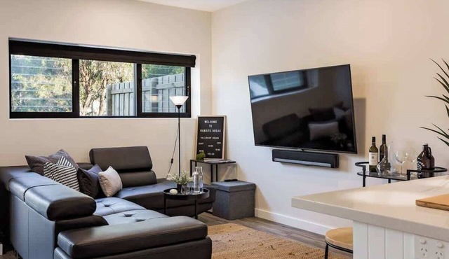 Rabbits Break—Beachside Bliss Steps from Yallingup in Yallingup