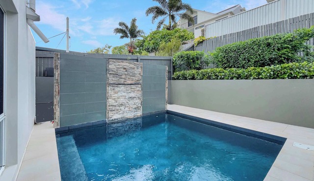 Relaxed Luxury for Families by the Beach in Mooloolaba Region