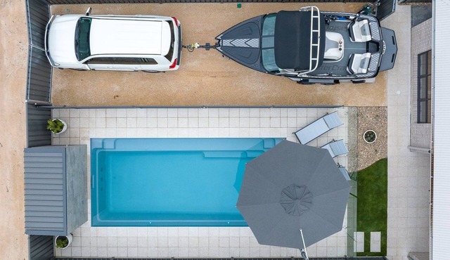 Renmark River Villas No 52 (with pool) - "The Bellagrove Villa" in Renmark