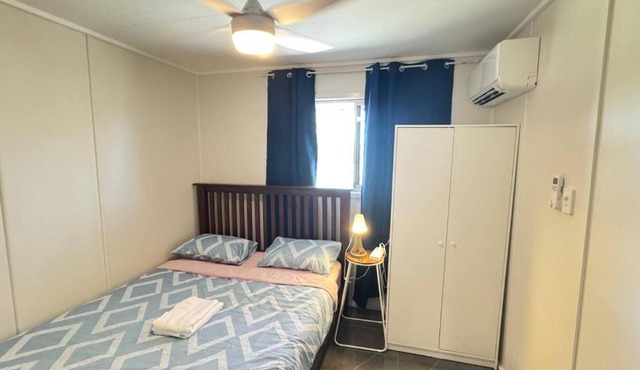 Renovated 5 BR Home with 4 AC and Free Parking in Eagleby