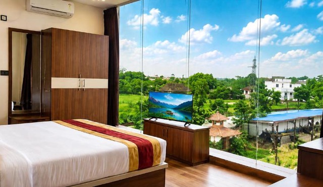 Resorts in Bāra, India in Bāra