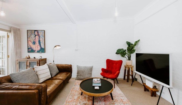 Riddell Cottage - A Federation Hideaway in Town in Mudgee