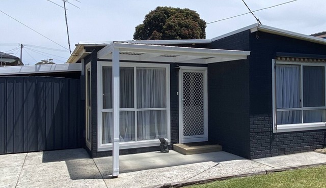 Rosebud Beach Cottage in Rosebud