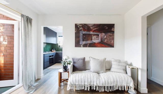 Sage Haven Laidback St Kilda Beach Living in Middle Park