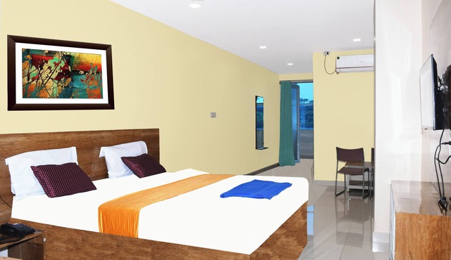 Sai Baba Palace Lodging and Boarding