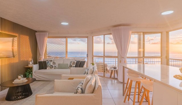 Seacrest 9 - Absolute Beachfront Tugun - Linen Provided! in Tugun