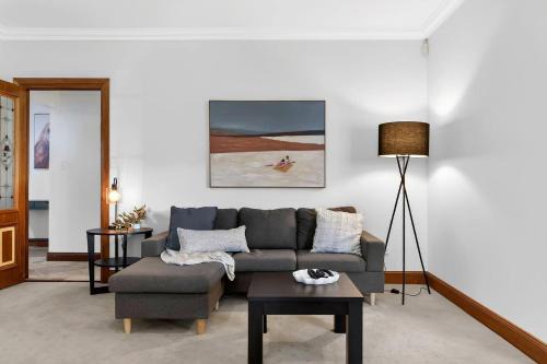 Seaford Haven - Seaside Stay near Dining & Wineries in Seaford