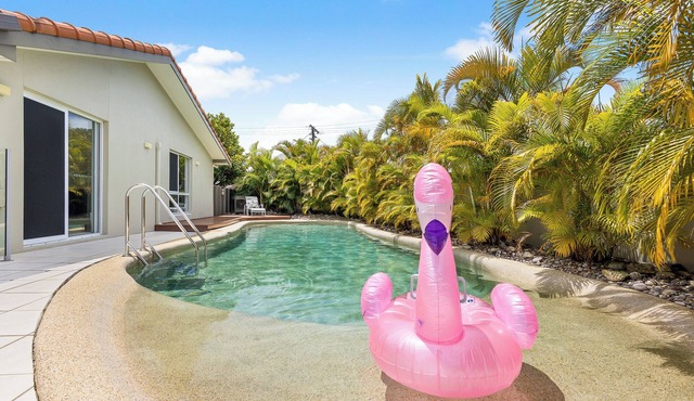 Seatides Mooloolaba -Pet friendly luxury home with heated pool! in Sunshine Coast