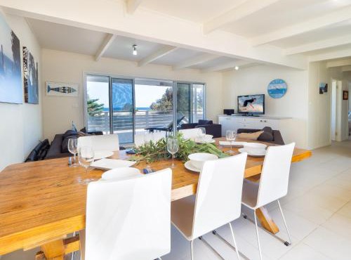 Seaview Getaway in Dunbogan