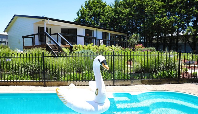 Setting the scene for you to rest, relax, recharge and make memories. in Goolwa Beach