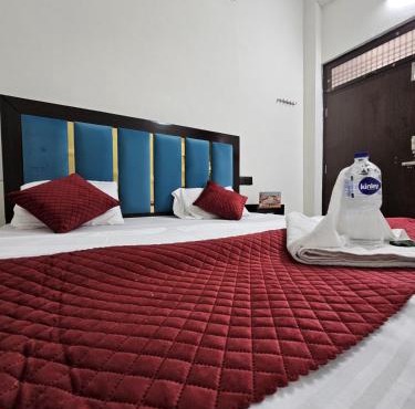 Shree Nilyam Inn