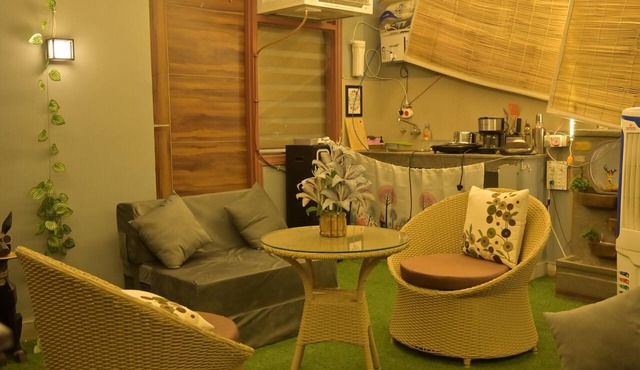 SkyNest stays- A private terrace garden | Near cyber hub & galleria market |