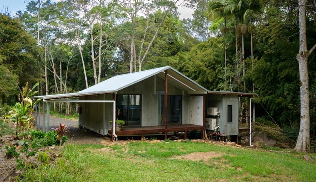 Snows Creek Retreat - The Creek House in Upper Coopers Creek