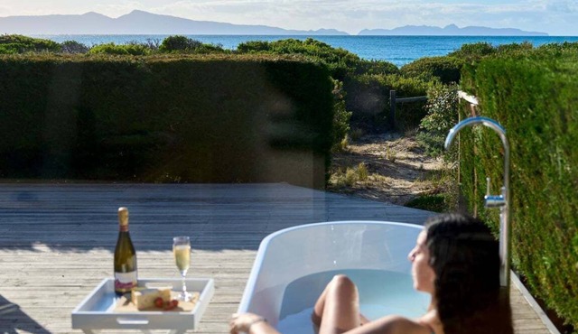 Southerlys Beach House - Freycinet Holiday Houses in Dolphin Sands