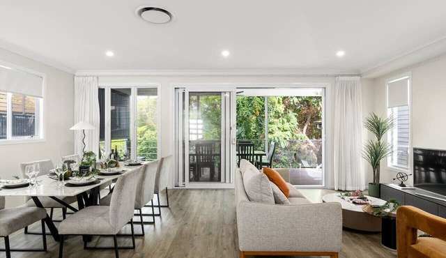 Spacious 4-Bedroom Bardon Retreat Across 2 Levels in Bardon