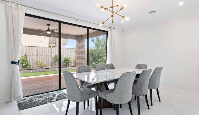 Spacious 5-Bed Home in Peaceful Point Cook in Point Cook