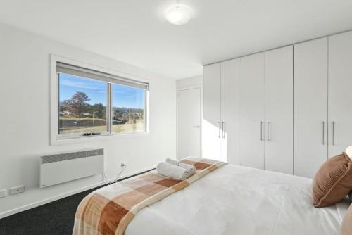 Spacious Modern Home in Lindisfarne