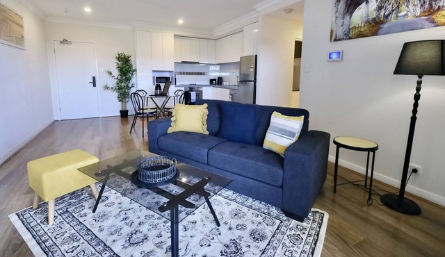 Sparkling New Quality - Midland - family perfect sleeps 4 in Midland