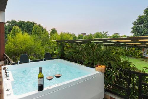 StayVista at The Magnolia Farm in Amritsar 3 BR villa with Indoor Pool & Jacuzzi