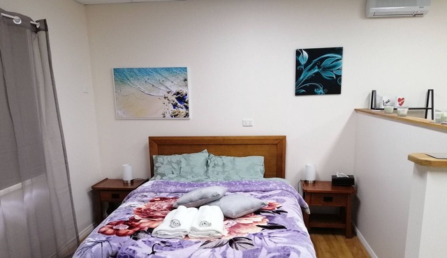 Studio in the hills in Clematis