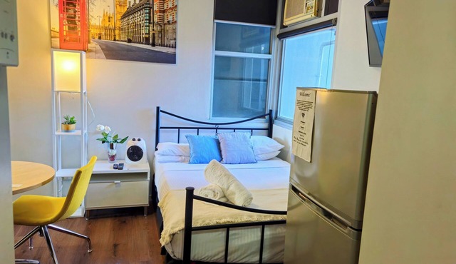 studio on Swanston st apartment with a little English flare in Carlton