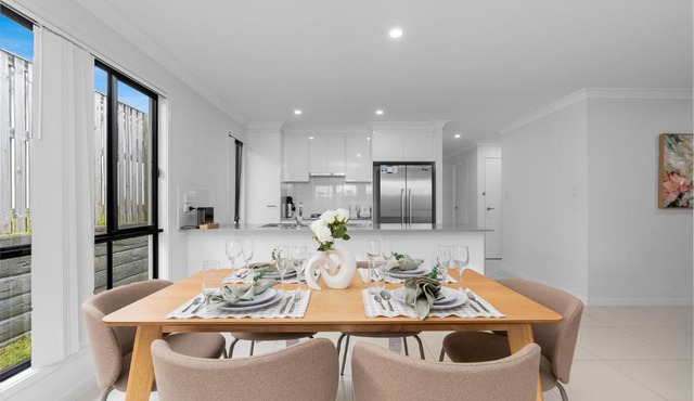 Stylish 3-Bedroom Duplex in Pİmpama, Close to M1 in Pimpama